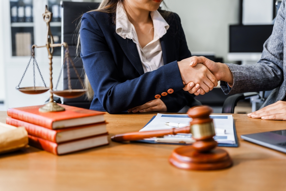 Why are More Litigation Cases Being Settled Out of Court?